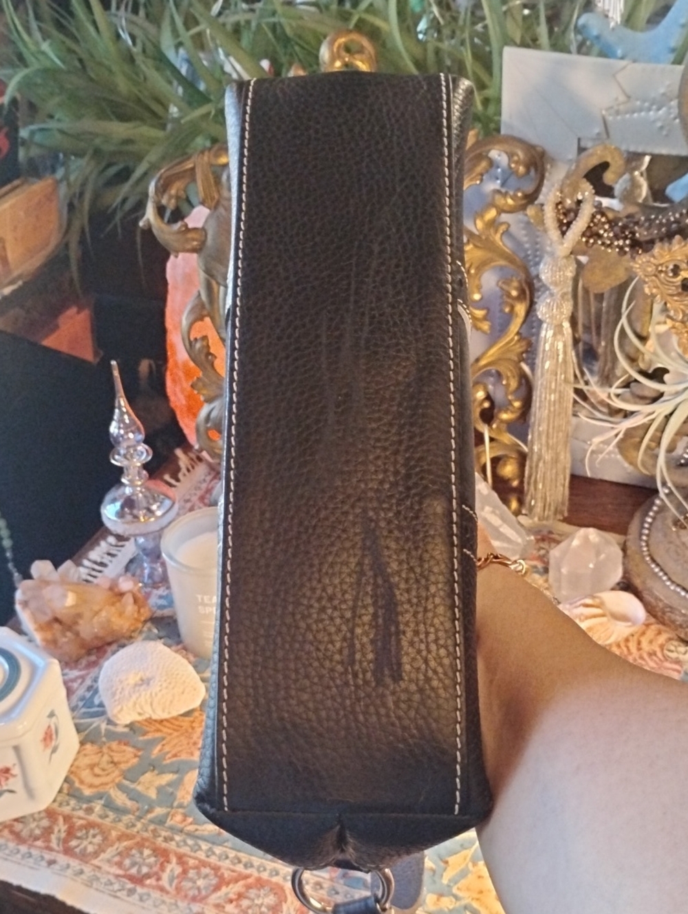 Vintage Dooney & Bourke Black Leather Shoulder Bag with Tassel Accent - Picture 11 of 17